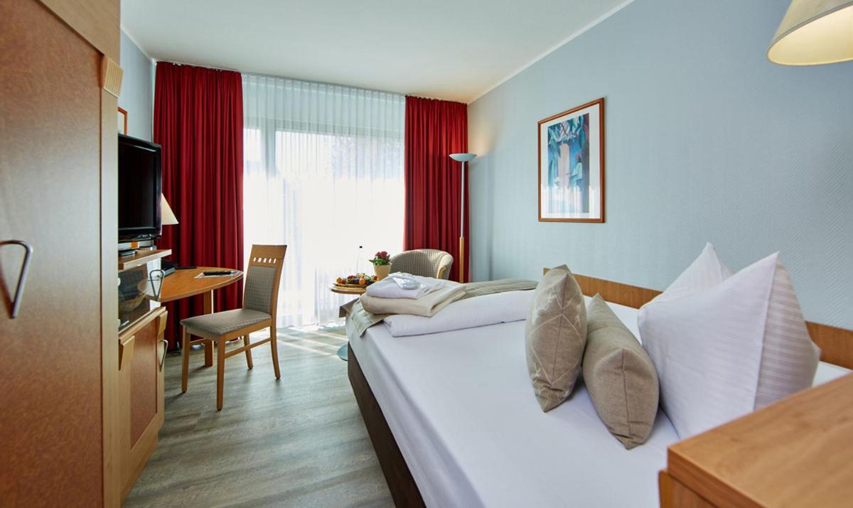 Hotel Königshof - Housity