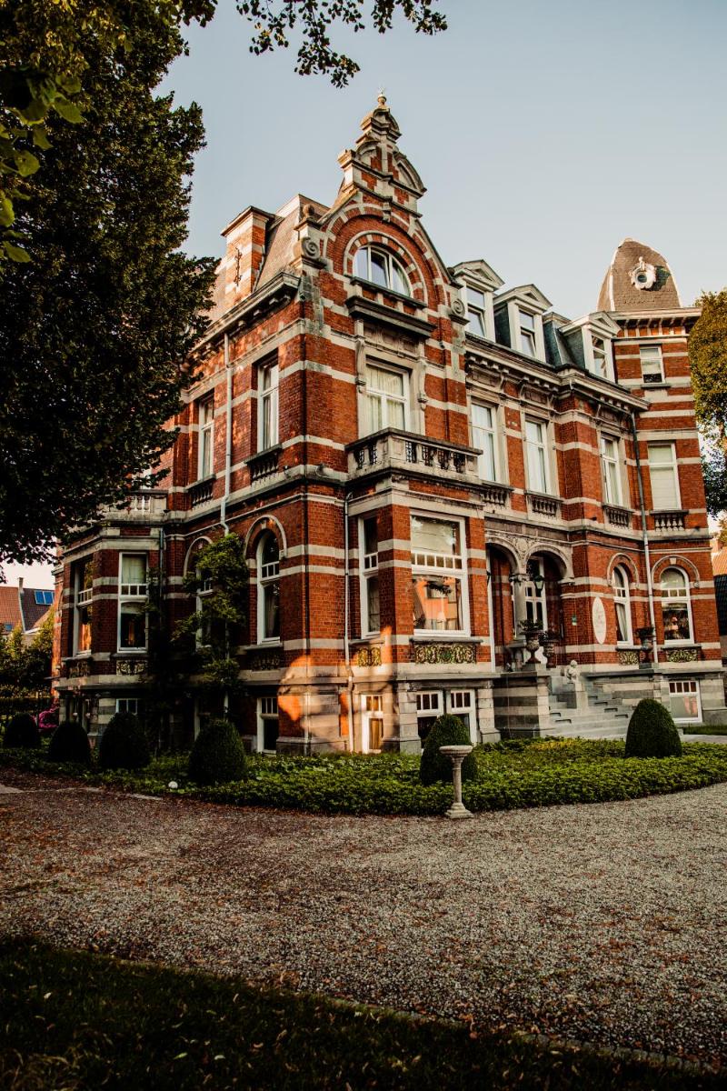 B&B 't Kasteel & 't Koetshuys - Housity