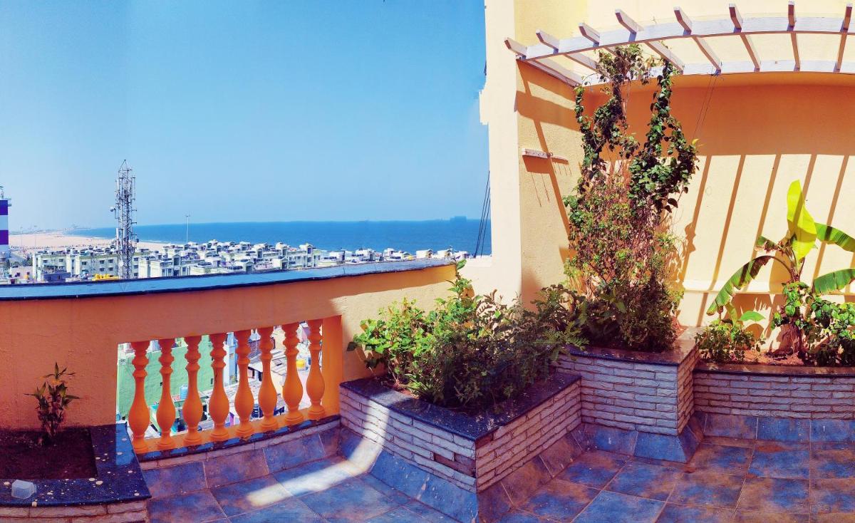 Beach Penthouse, Chennai - Housity