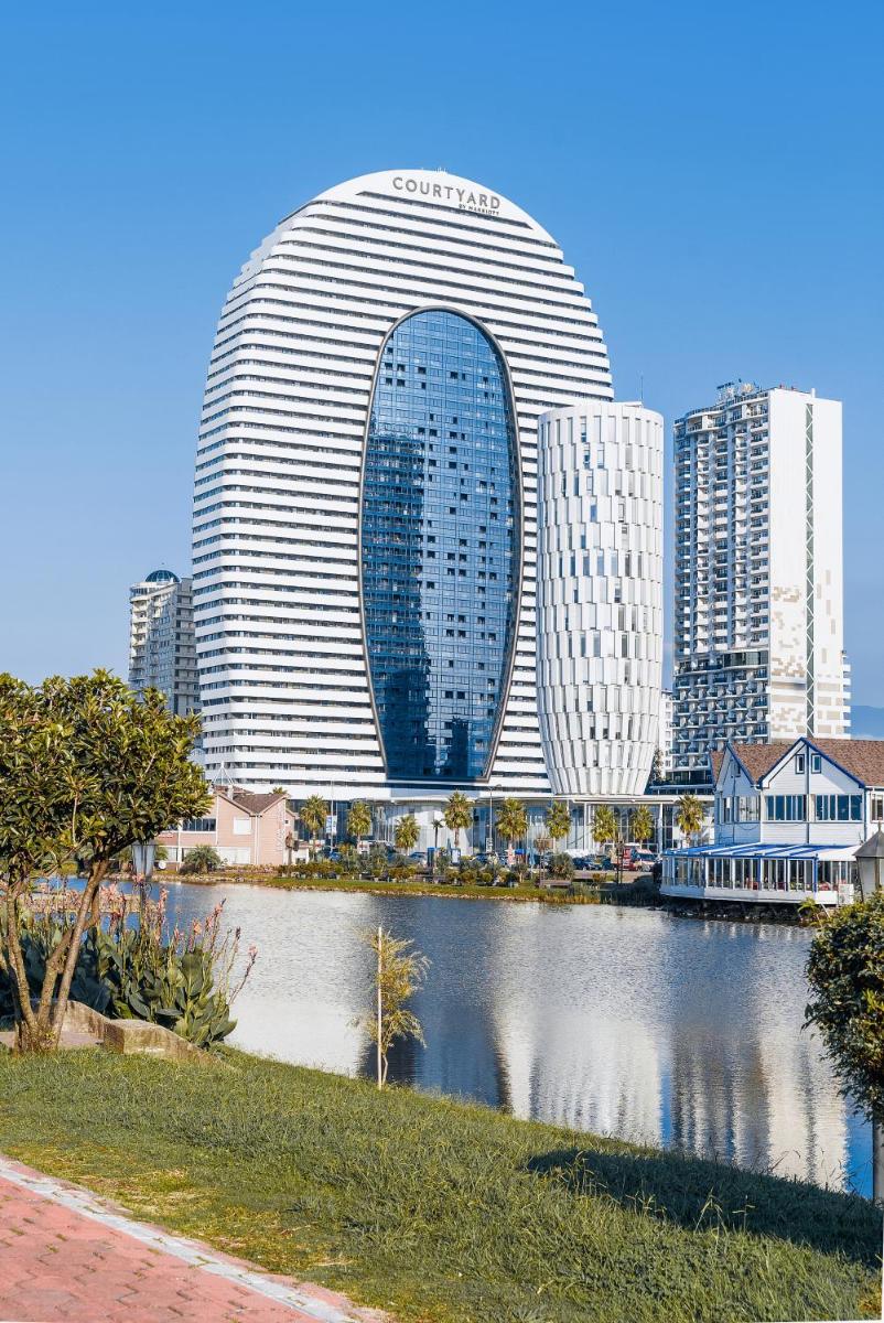 Your Sunshine Apartments Batumi - Housity