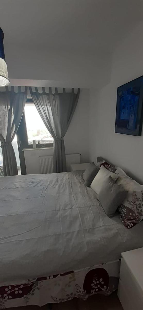Apartament central. Bloc nou. - Housity