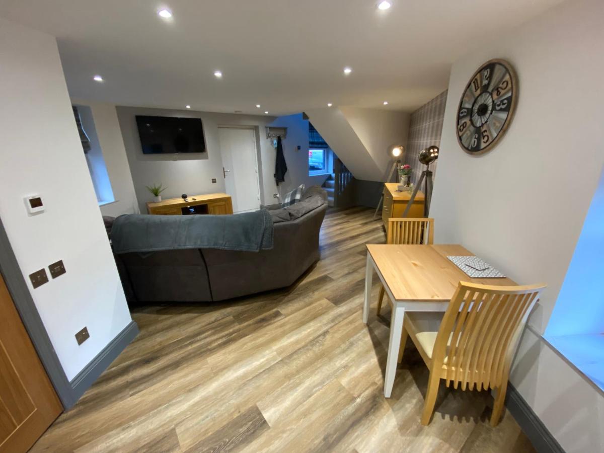 holidayhomemoffat,com (Stable Cottage) - Housity