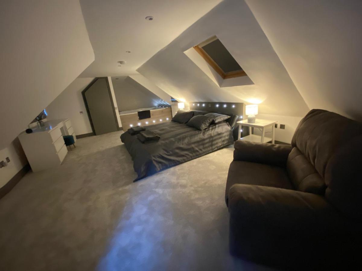 holidayhomemoffat,com (Stable Cottage) - Housity