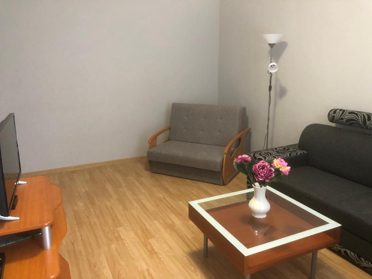 Apartman BEA, SNP 12 Veľký Krtíš - Housity