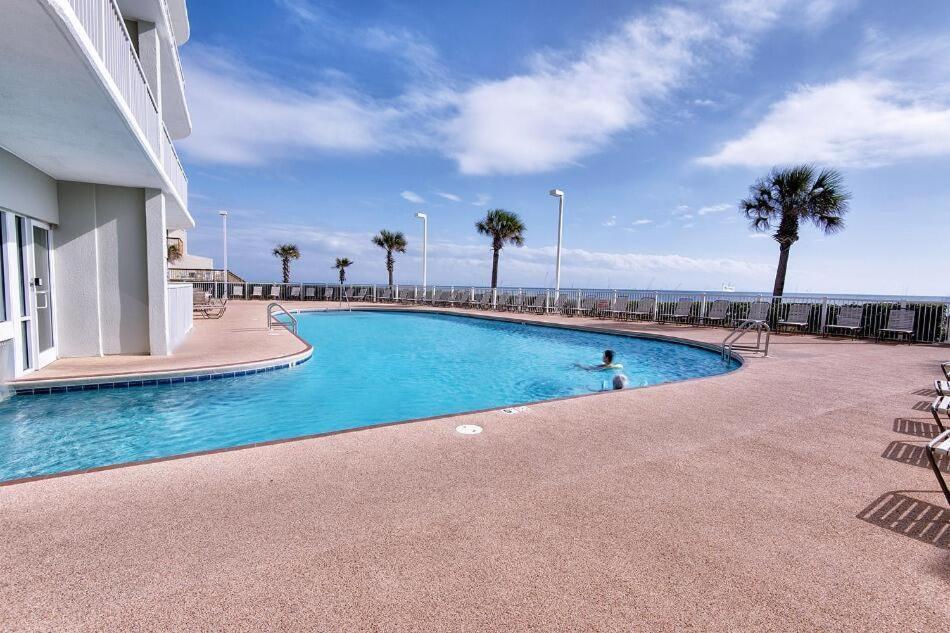 TradeWinds 602 - Housity