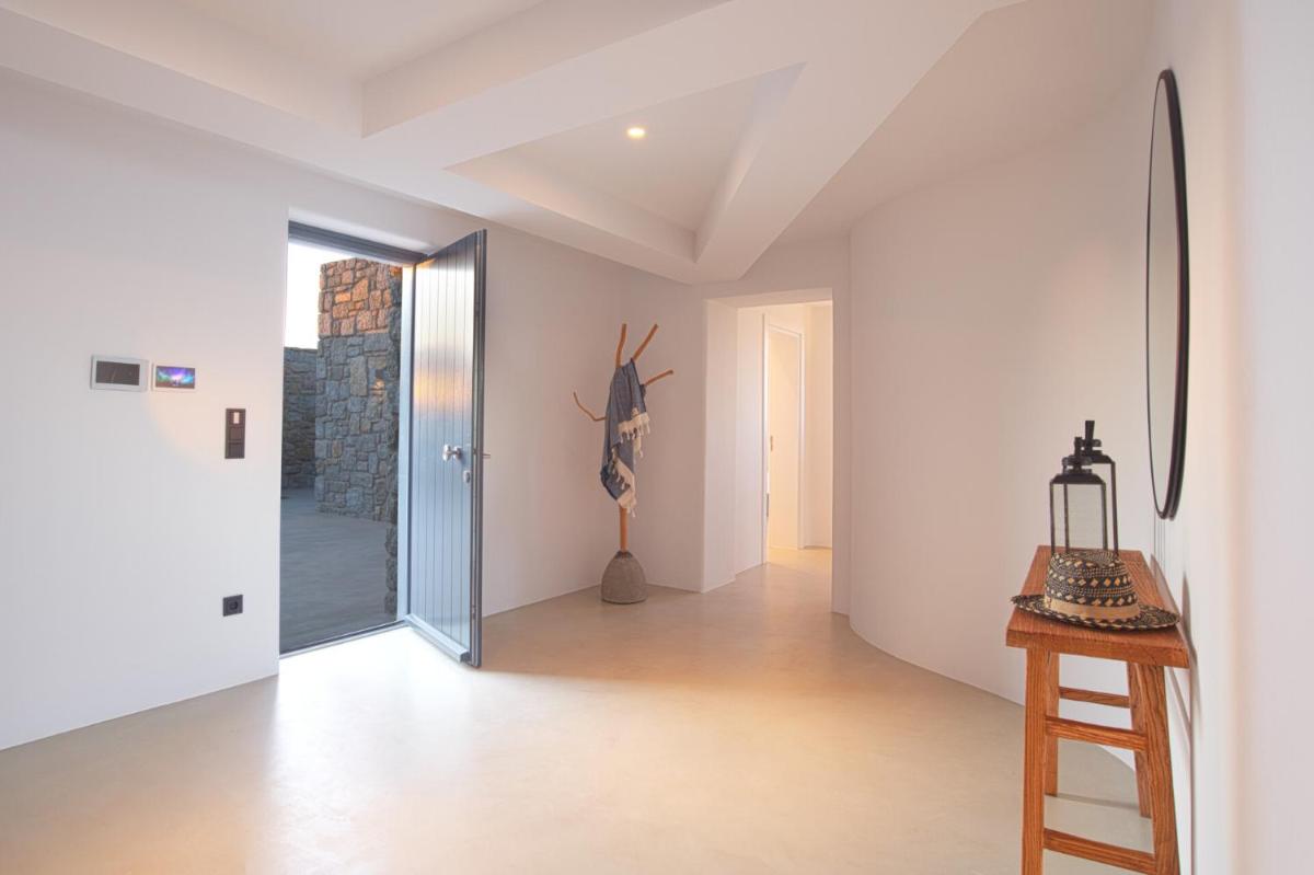 Villa Aqua Marine by Mykonos Rocks - Housity