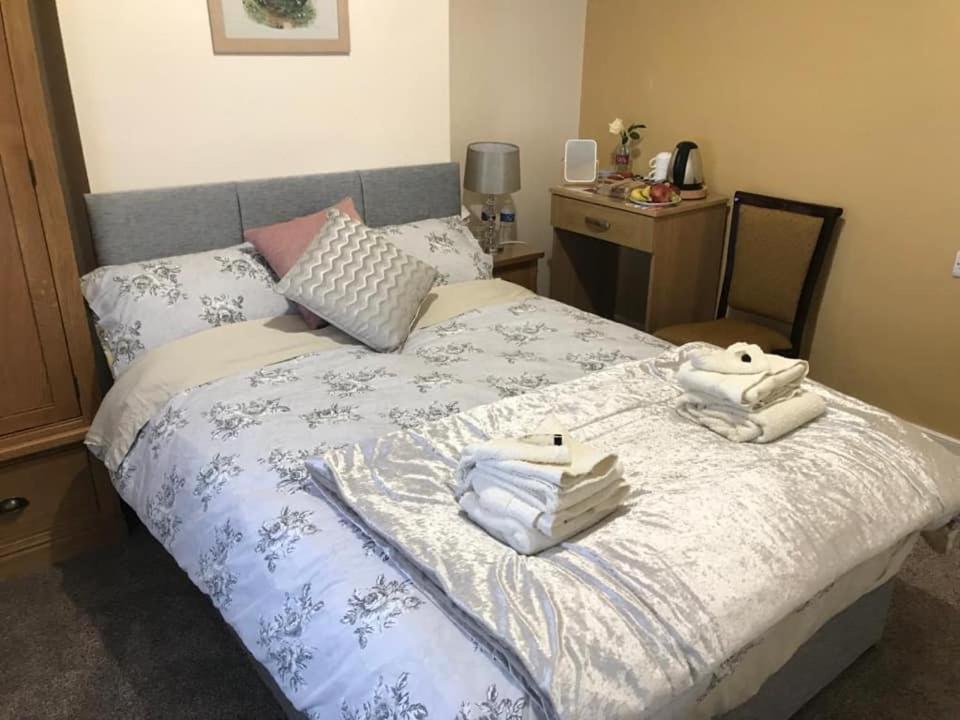 The Rose Luxury Self Catering Accommodation - Housity