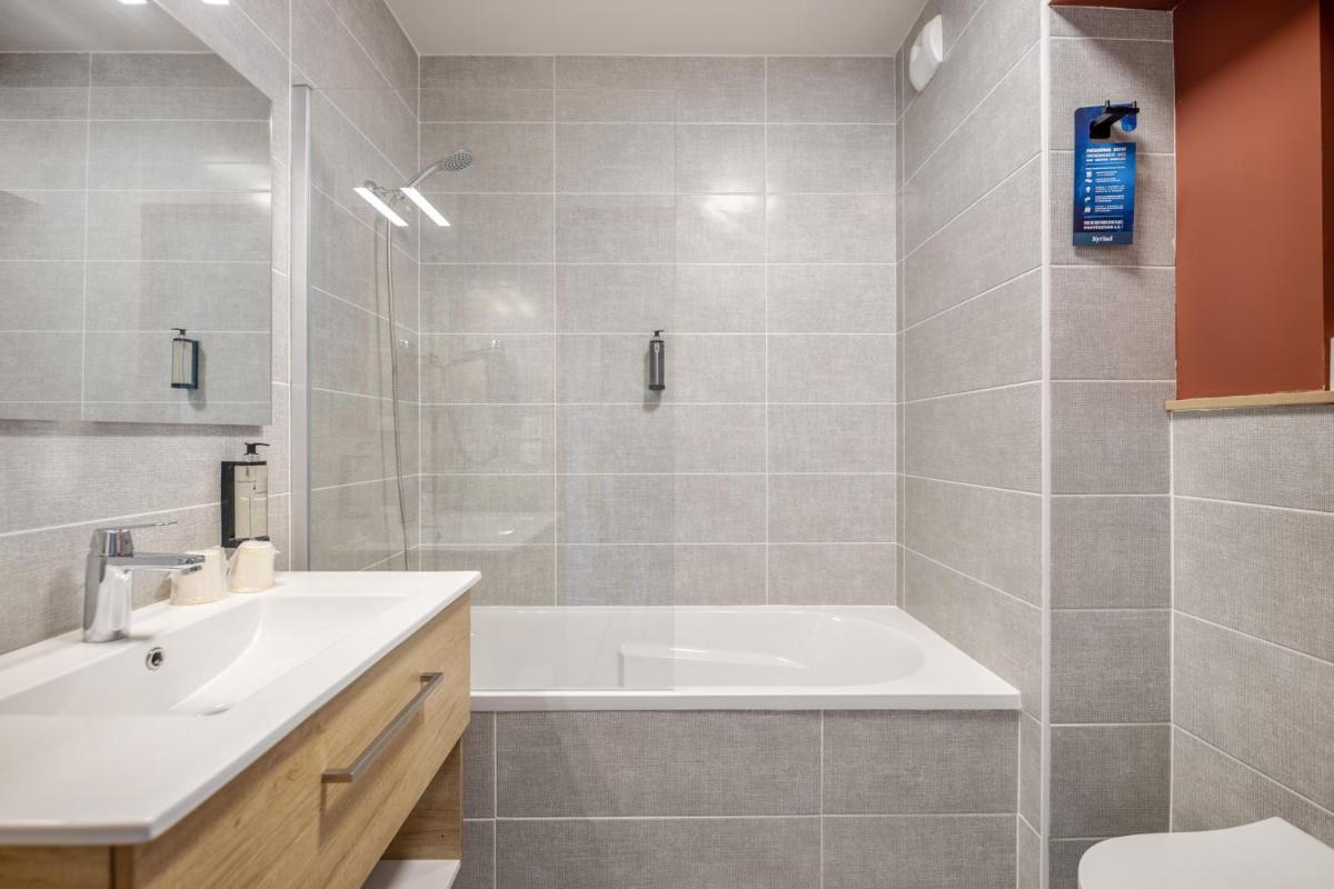 Kyriad Bordeaux Nord Sainte Eulalie - Housity