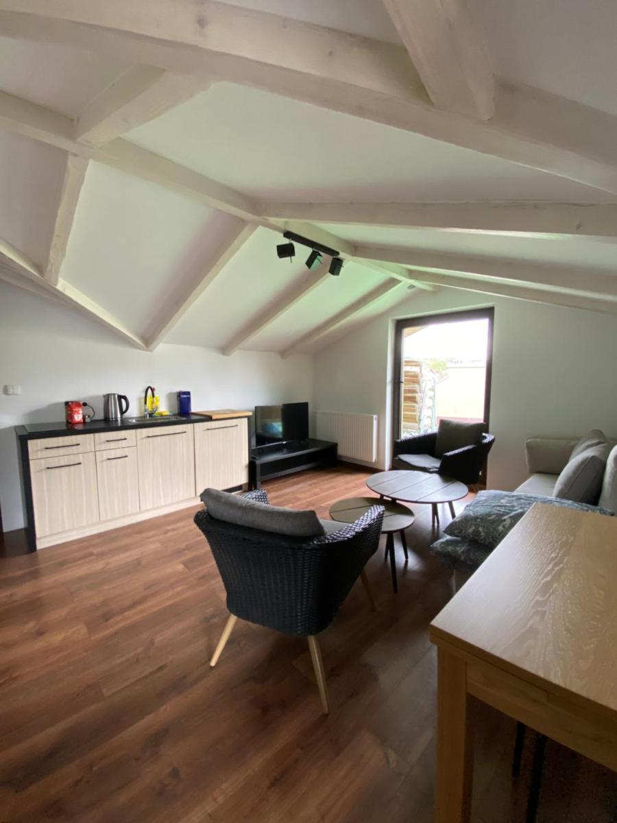 Apartamenty Limanowa - Housity