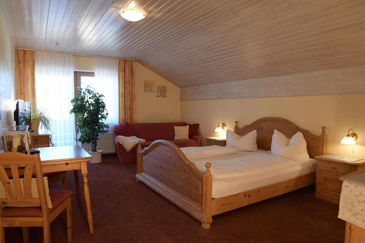 Haus Margarete & Landhaus Karin - Housity