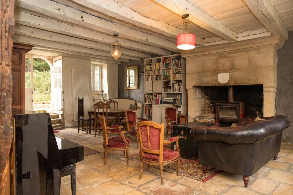 Maison de Maitre ancien logis du XVIIe - Housity