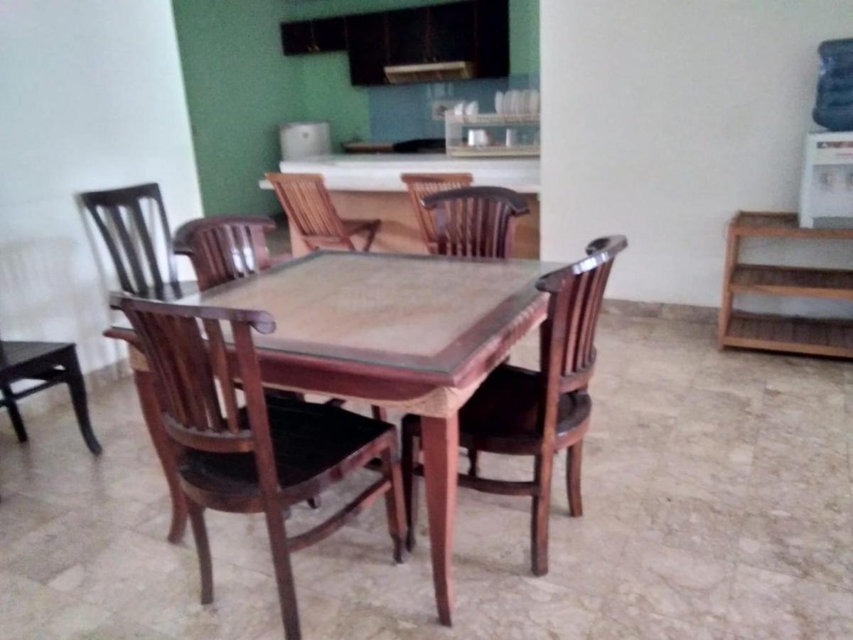 kondominium pantai carita by ita - Housity