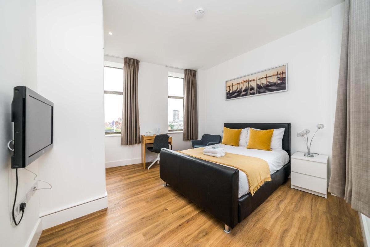 Greenwich Family Stay - Housity