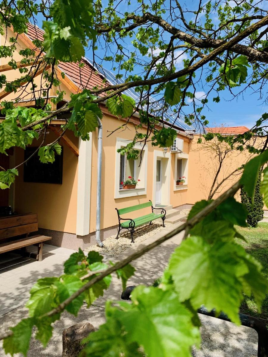 Mátrai Vadászház 2 - Housity