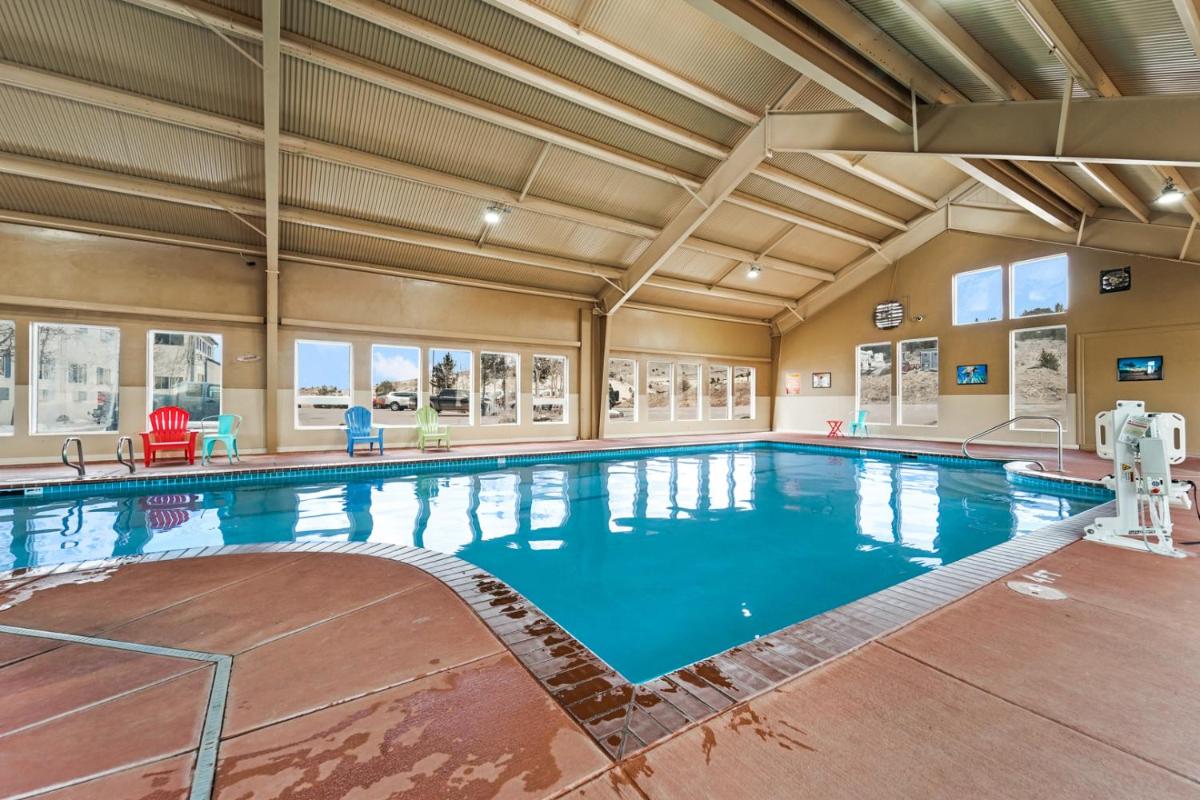 Gold King Mountain Inn - Housity
