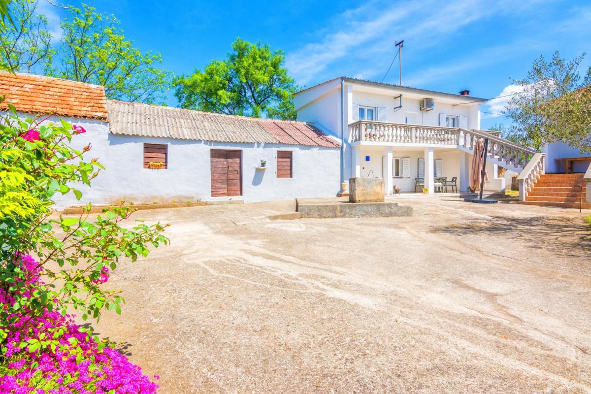 Guest house Marla - Housity