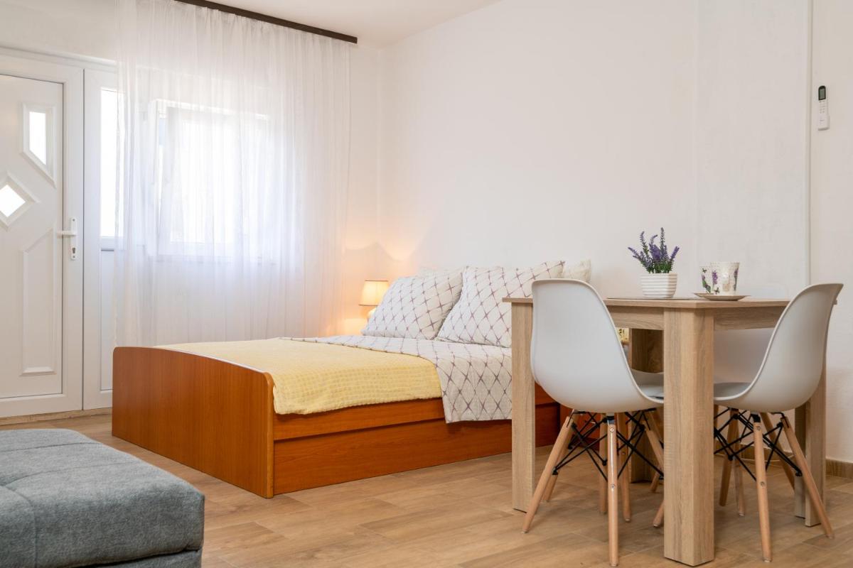 Apartmani Frane - Housity