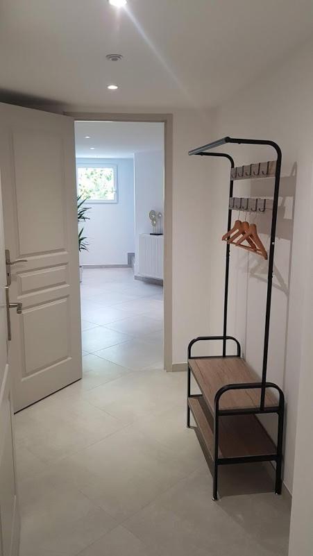 maison calme et spacieuse - Housity