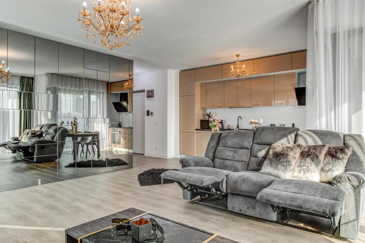 North Twin - Housity