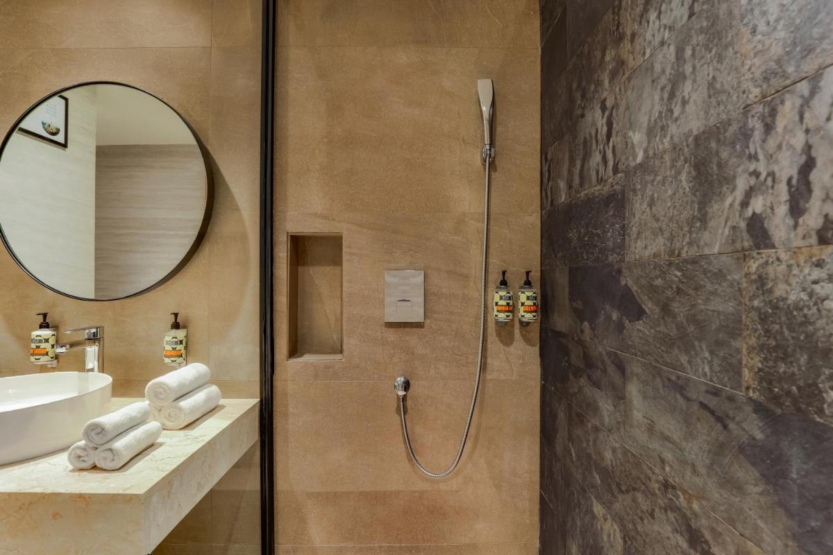 Lemon Tree Premier, Vijayawada - Housity