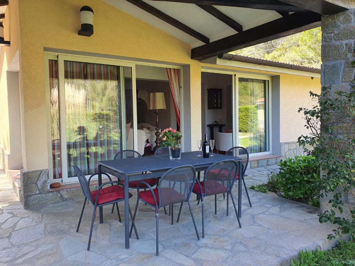 Lacona Holiday Villa near the beach - Housity