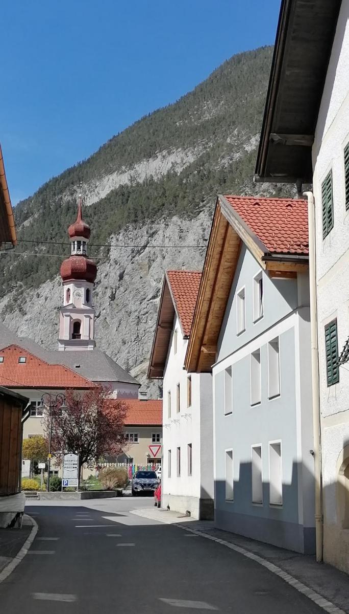 Ferienwohnung Gurgltal - Housity