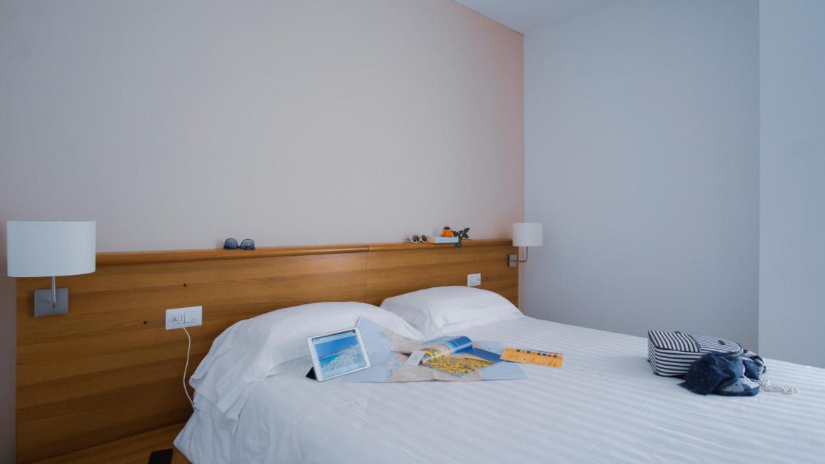Mistral2 Hotel - Housity
