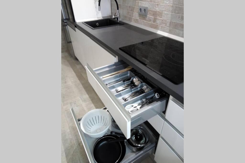 Loft Bazán - Centro Alicante - Housity