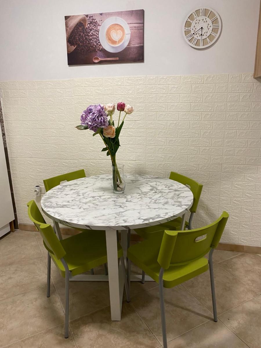 Studio Apartma Sara - Housity