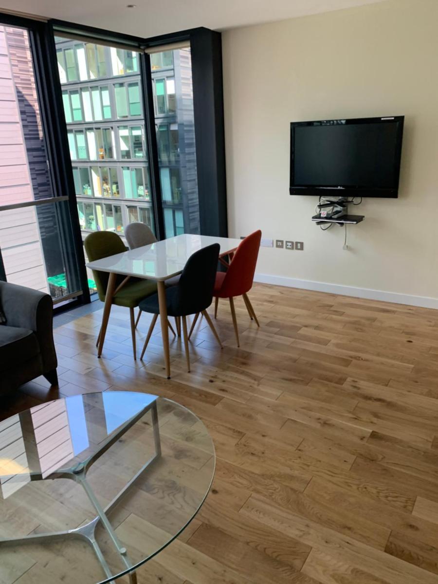 Quartermile 1 Bedroom Apartment - With FREE Parking Included - Housity