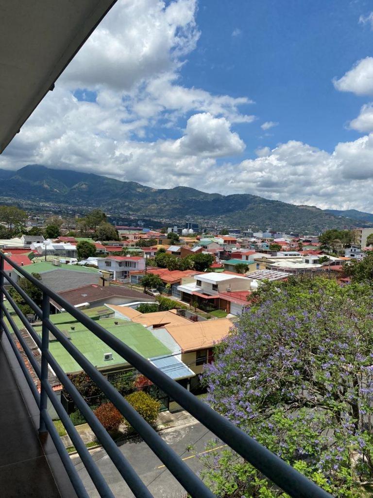 Llamas del Bosque - Housity