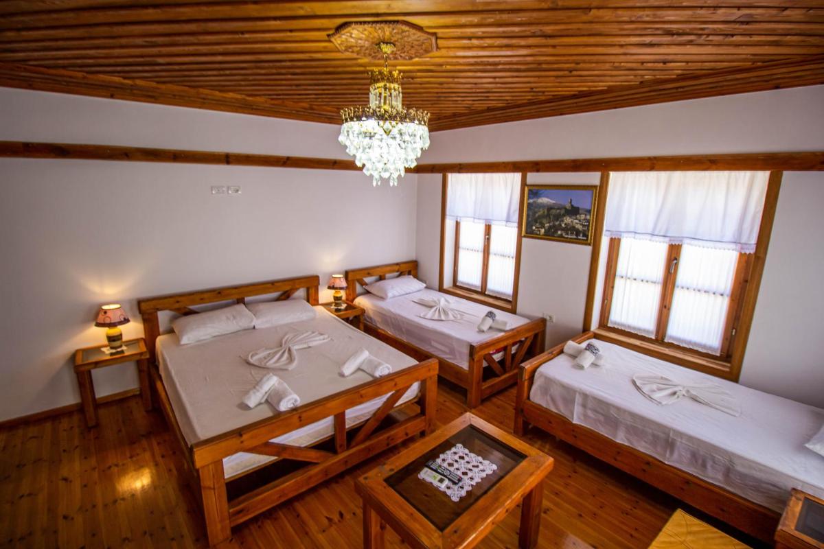 Hotel Bebej Tradicional - Housity