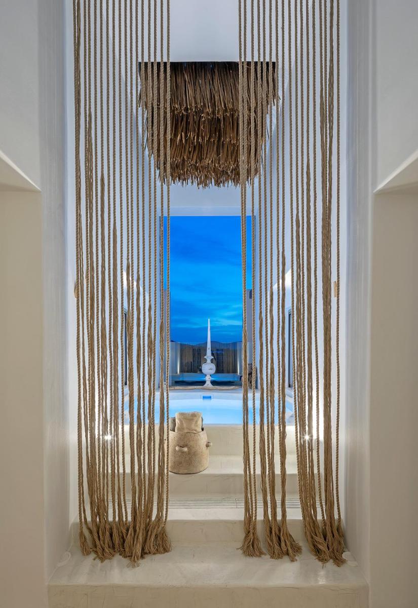 Evais Boutique Houses & Luxury Suites - Housity