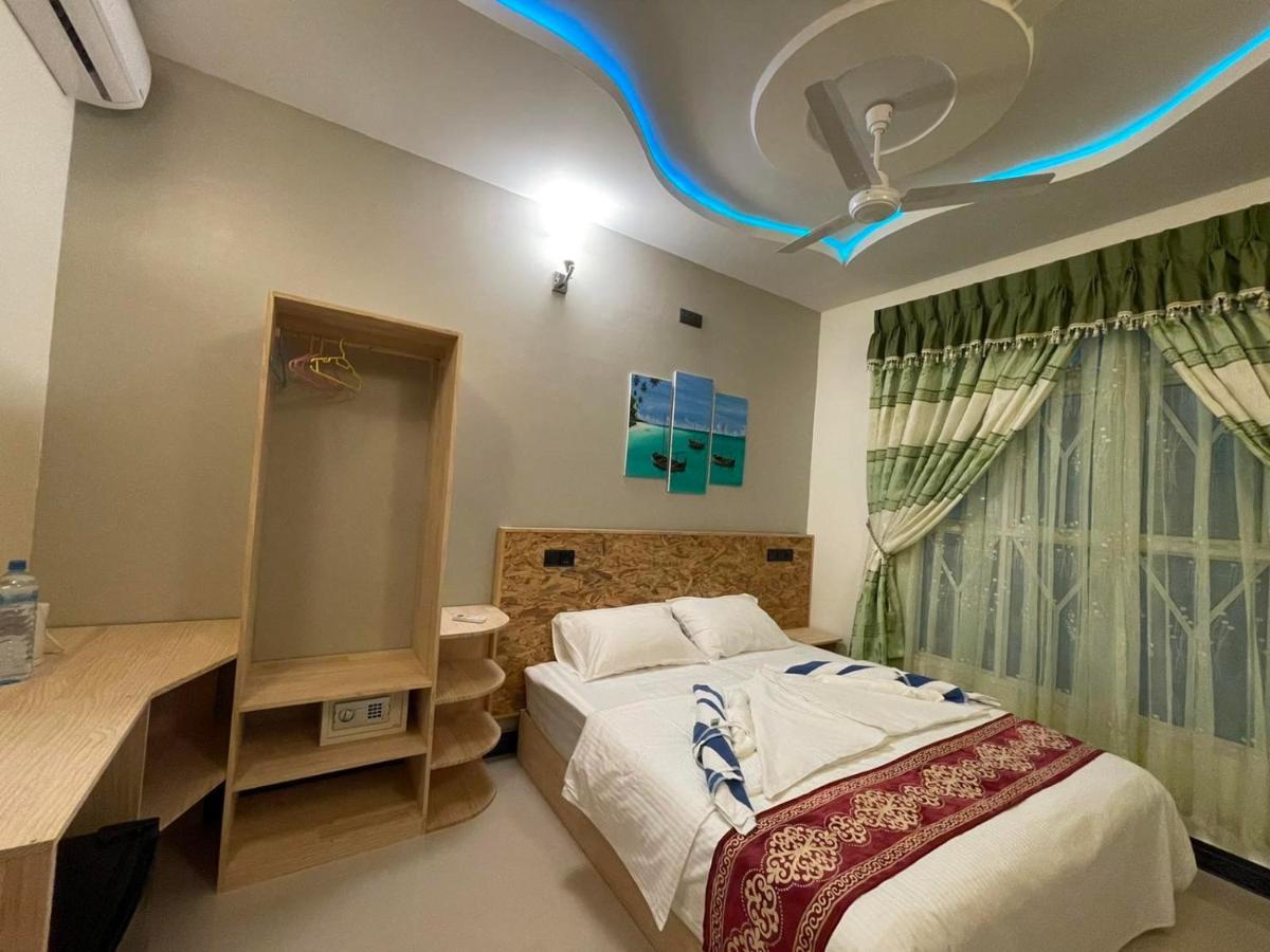 Ocean Waves Inn - Housity