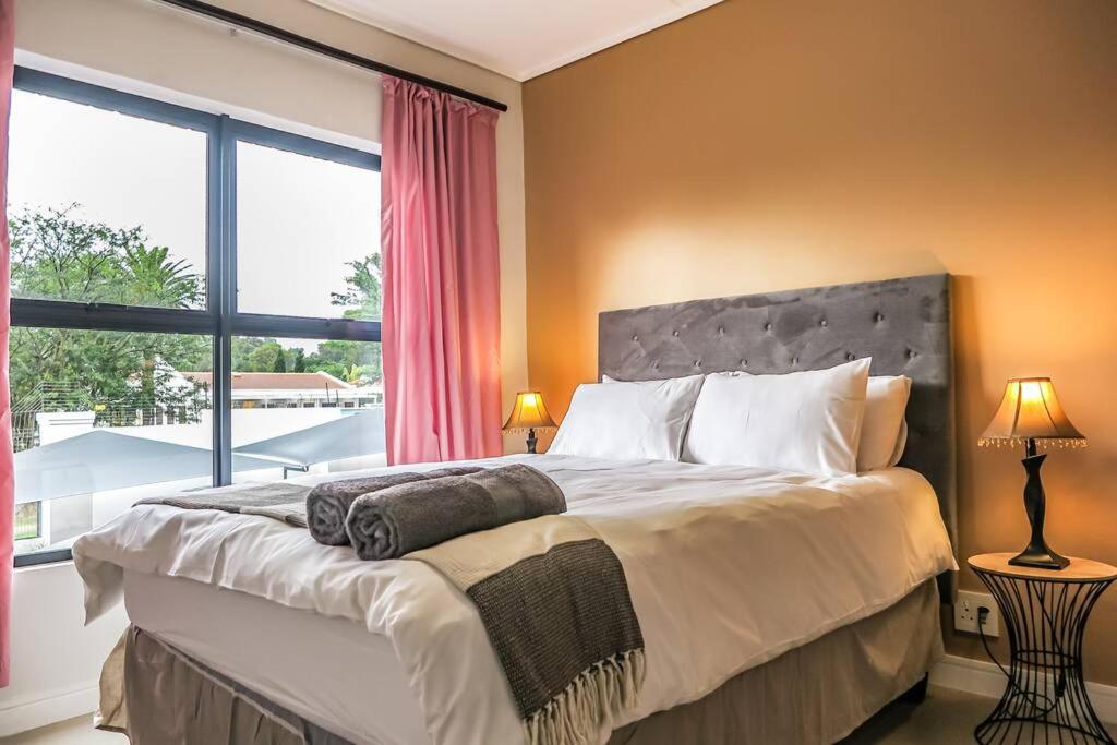 Insaka 2 The Reid Apartment - Housity