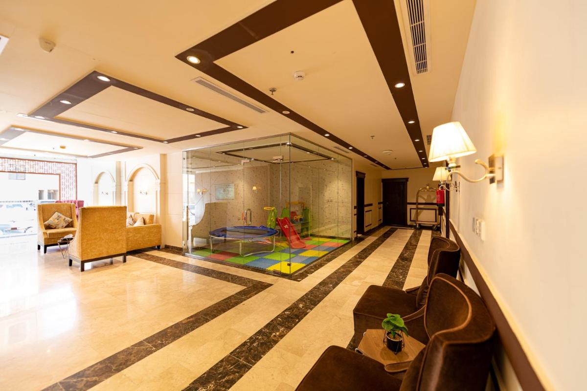 Holiday Plus Al Nuzha- هوليداي بلس النزهه - Housity