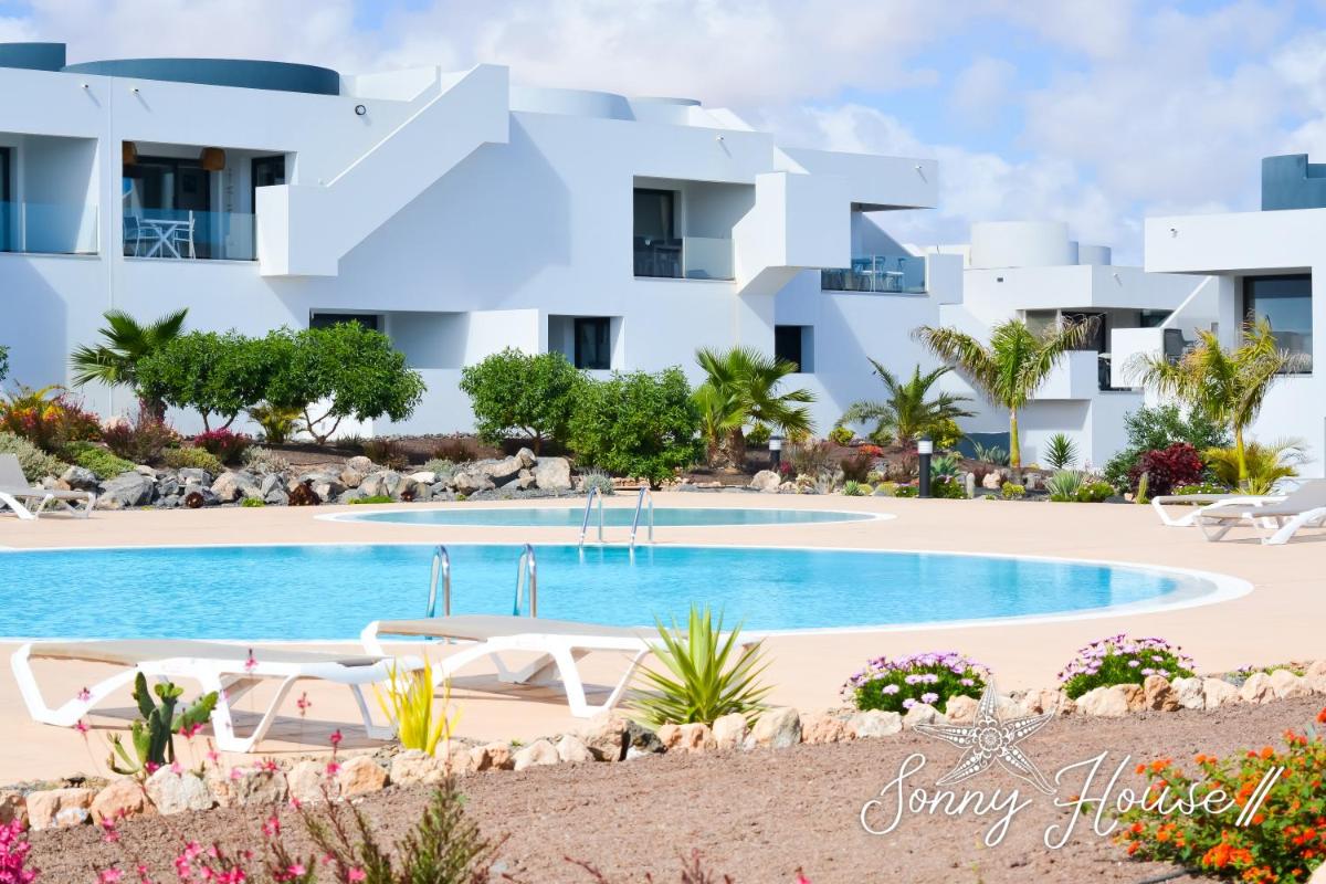 Sonny House II- Casilla de Costa - pool view - wifi free - Housity