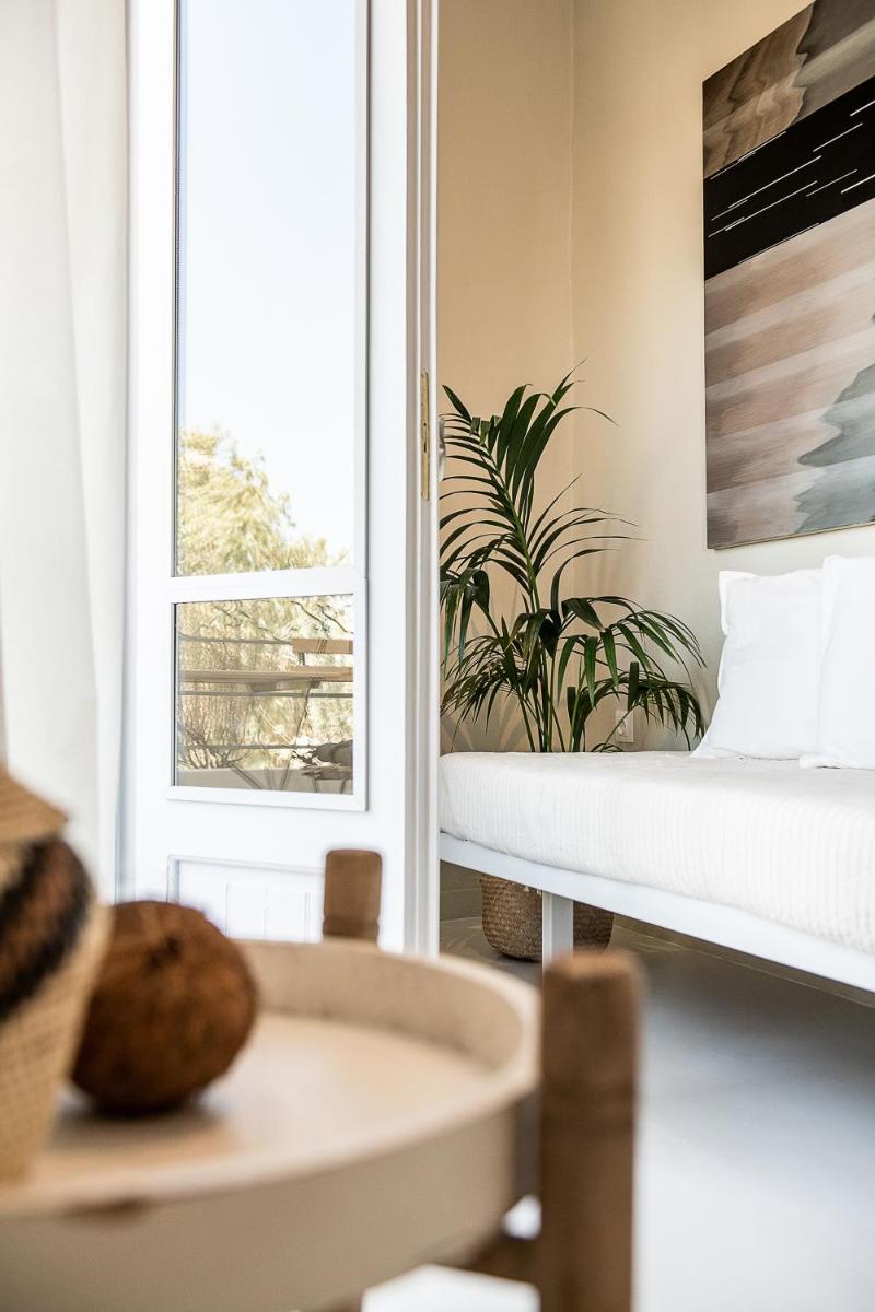 Artemide city places-Splantzia Square - Housity