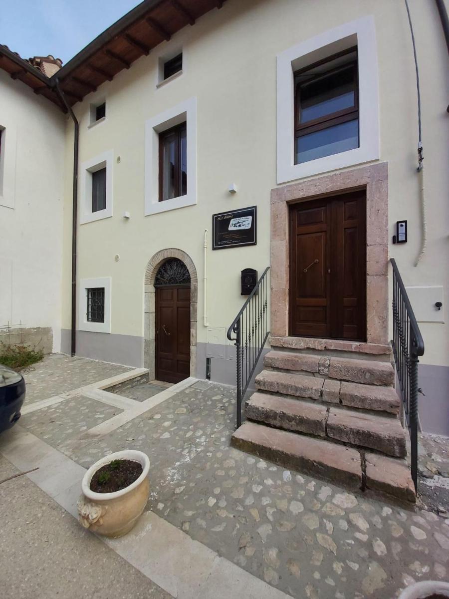 Resort la dimora Maiale brado di Norcia - Housity