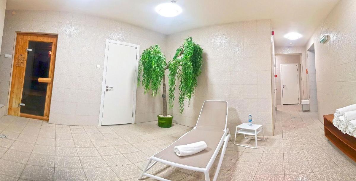 Hotel Amaryllis - Housity