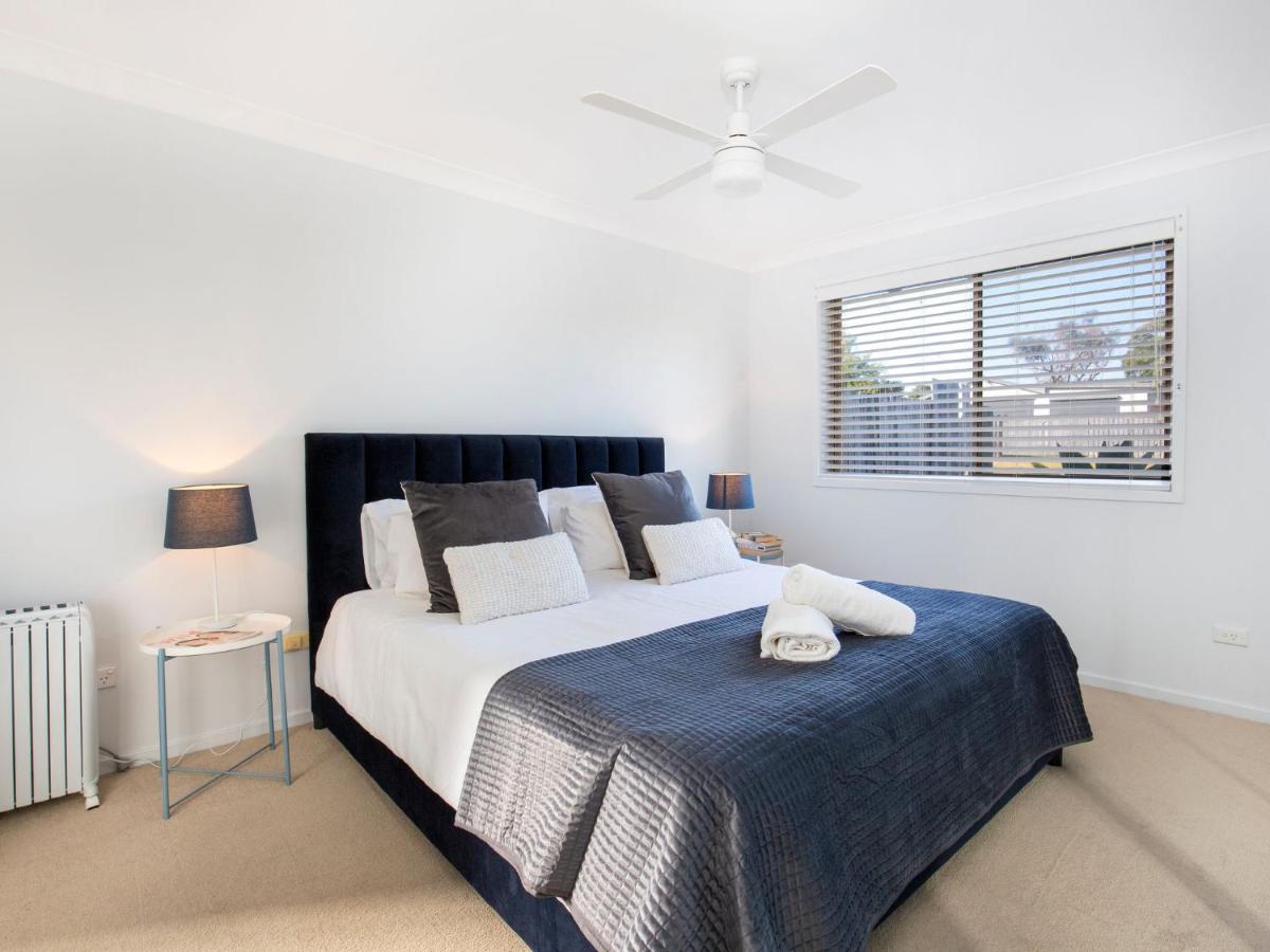 Meeseeks I Pet Friendly I 2 Mins Walk to Beach - Housity