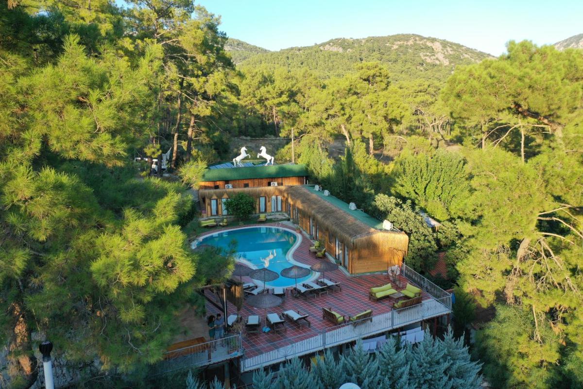 Olympos Toprak evleri Earth houses - Housity