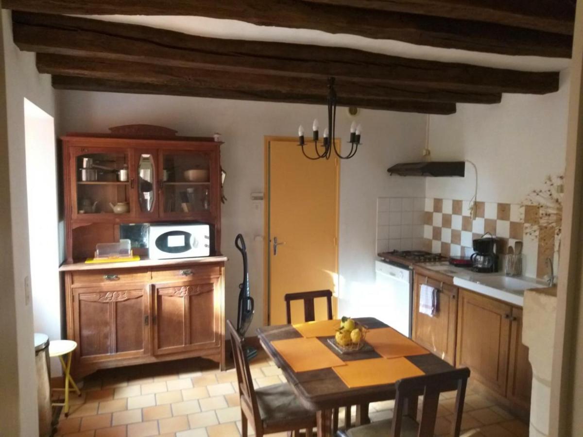 Maison rénovée avec grand jardin, billard et animaux acceptés - FR-1-381-52 - Housity