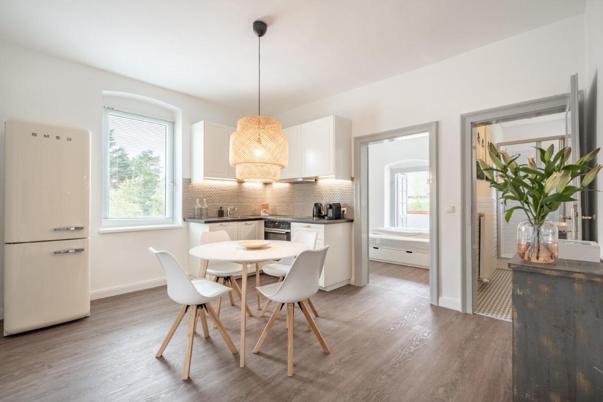 InnsbruckHomes at Botanical Garden - Housity