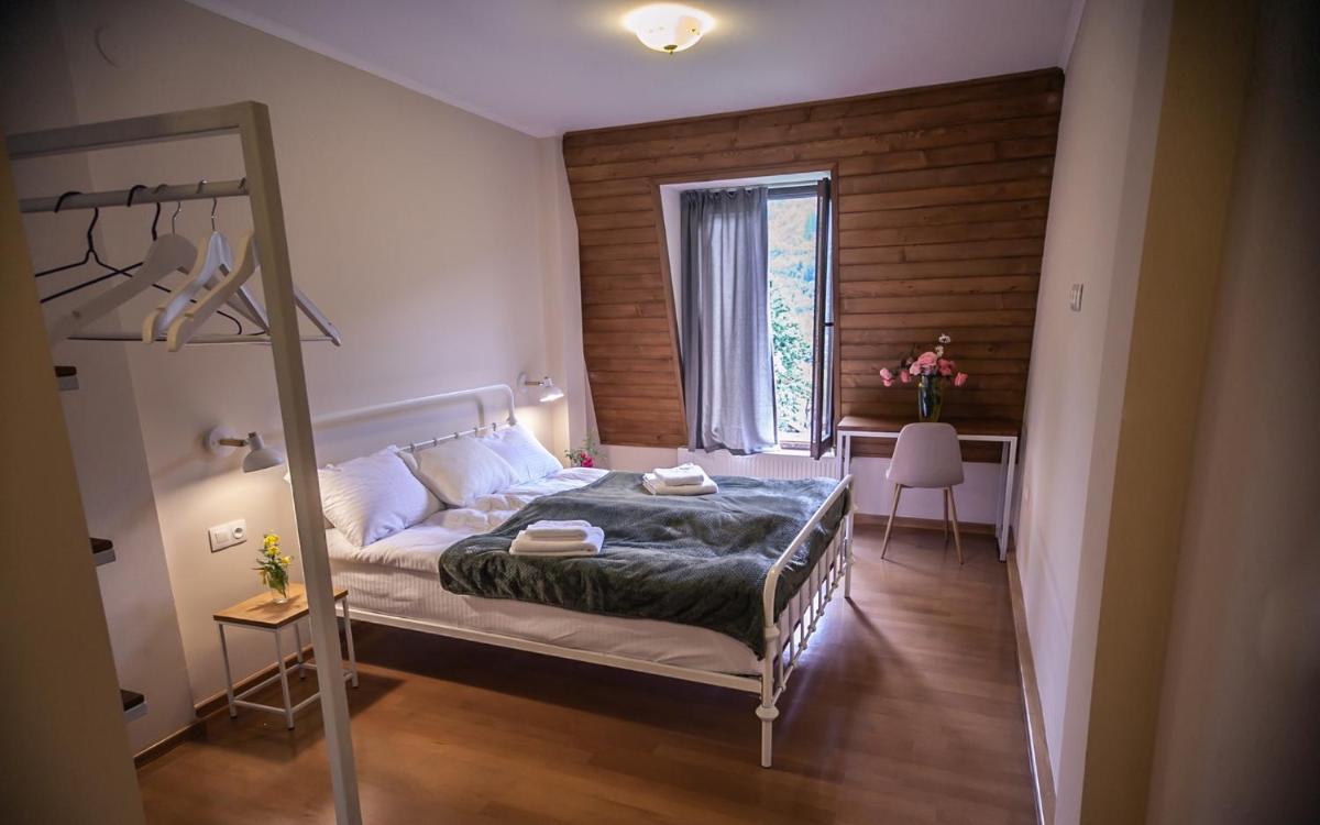 Latour Mestia - Housity