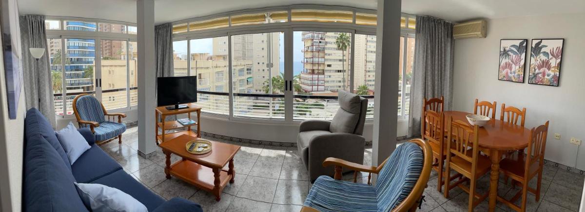 Apartamento en Plaza Triangular y muy cerca de la playa - Housity