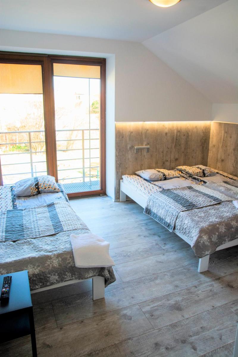 Gdynia noclegi NaFali Rewa - Housity