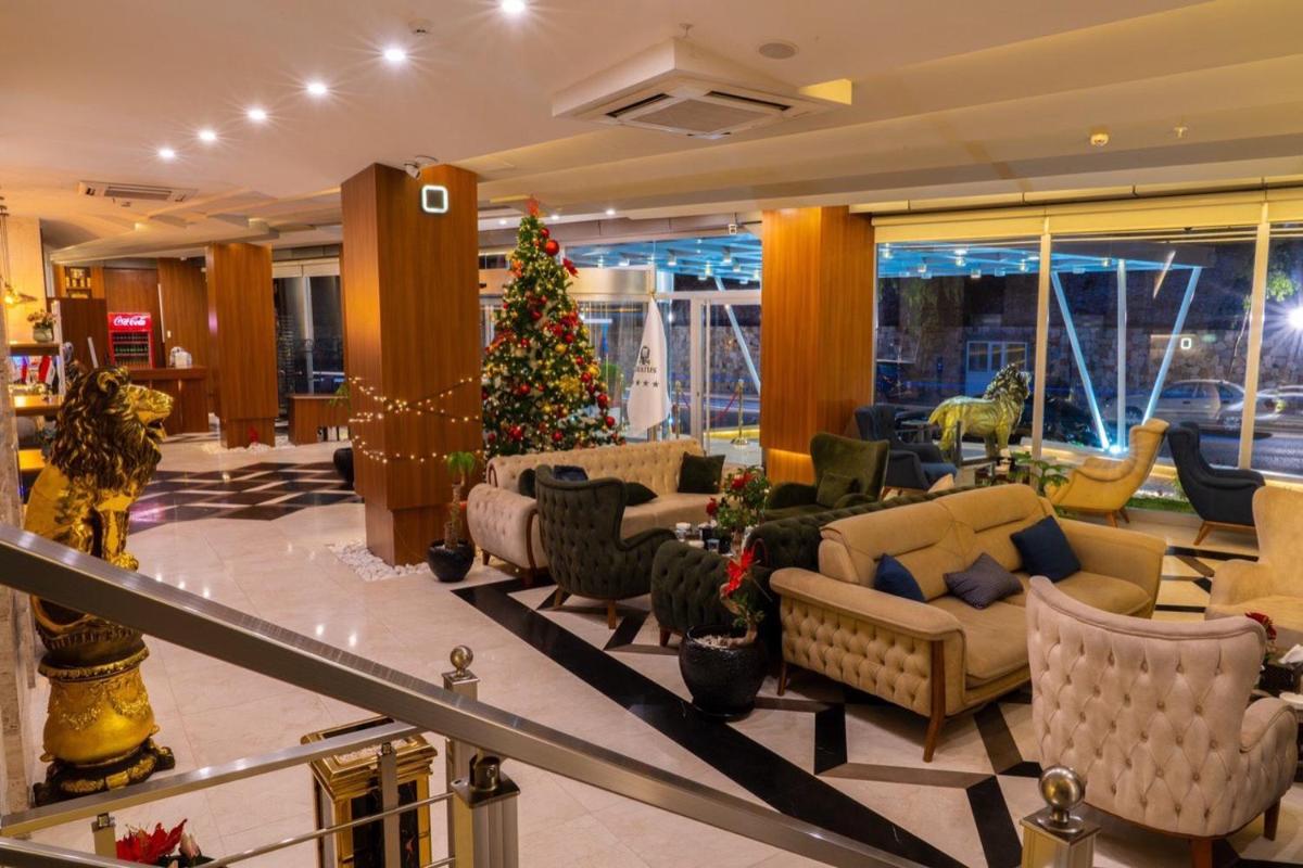 Suitetrails - Gratus Hotel