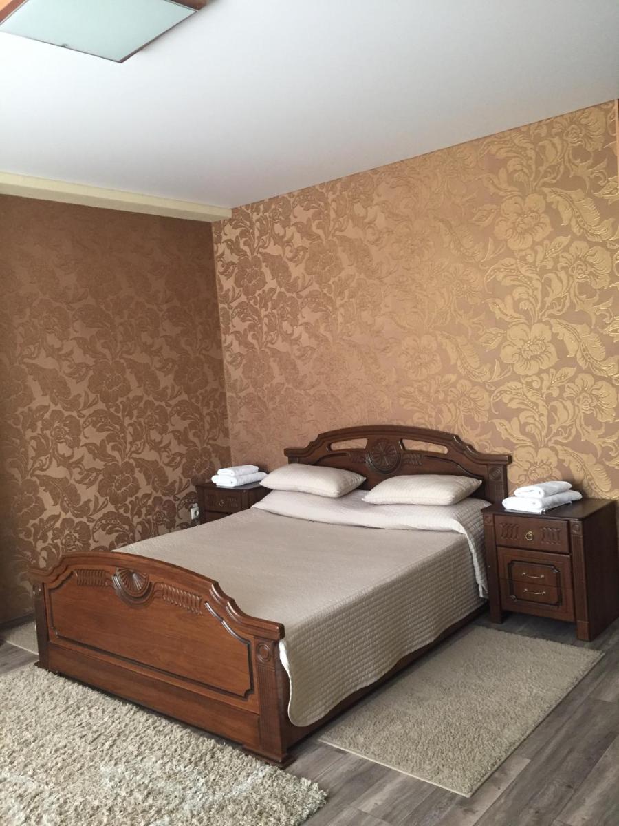 Mini Hotel Normandiya - Housity