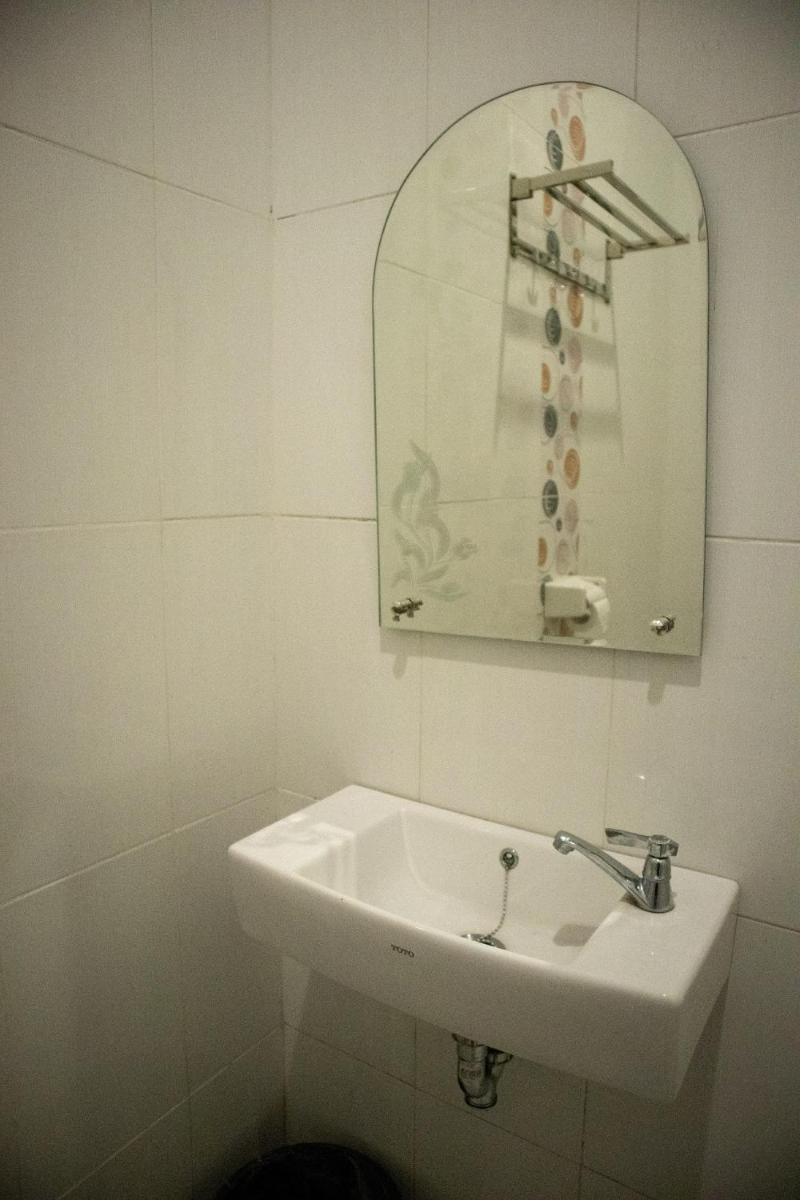 Suitetrails - D'SHARIO Hotel Kepanjen